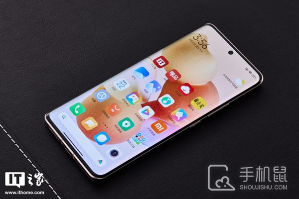 Xiaomi Civi 1S是曲面屏吗