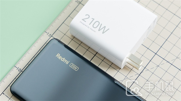 Redmi Note 12 探索版用的是什么屏幕