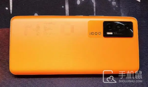 iQOO Neo7强制重启手机教程