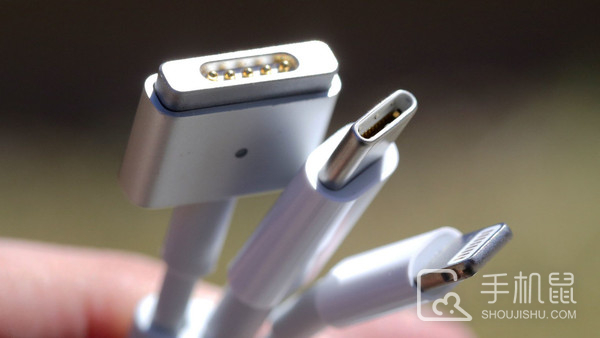 闪电接口的时代真要结束了？苹果最晚或将在iPhone 17上应用USB-C